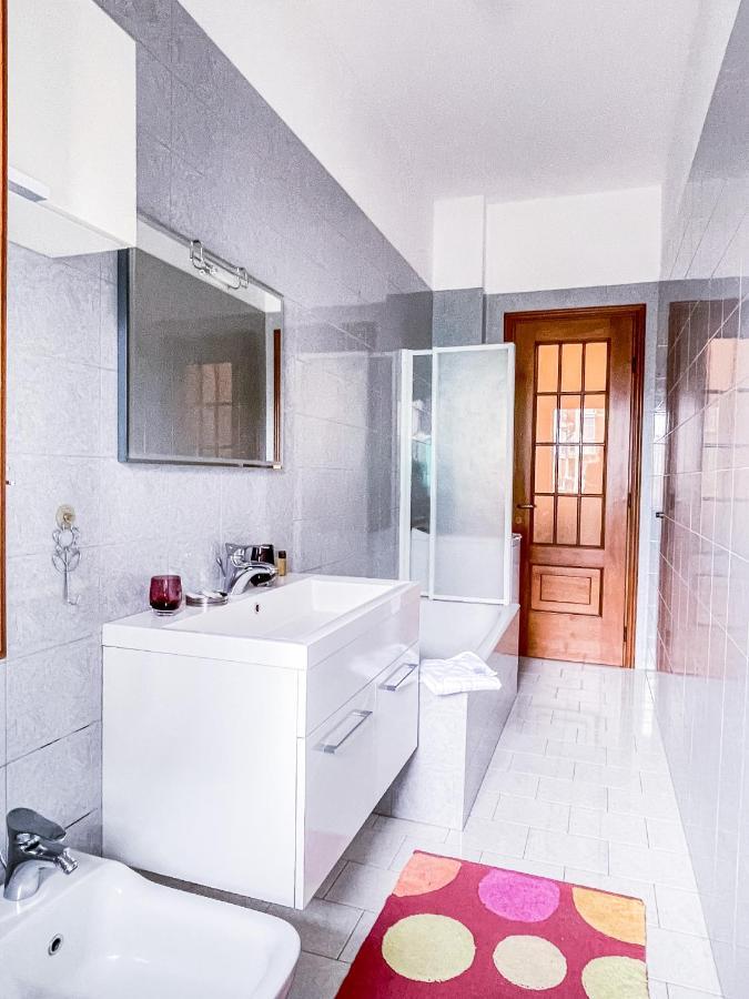 Apartment Myhouse Paradiso - Affitti Brevi Italia *